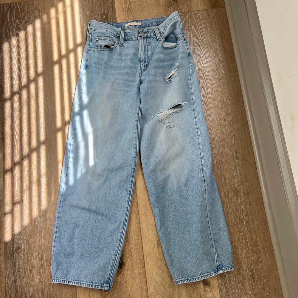 Levi Baggy Dad Jeans